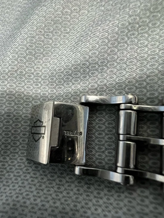 Harley-Davidson Silver-Tone Men's Link Bracelet with Shield Logo - Picture 5 of 10